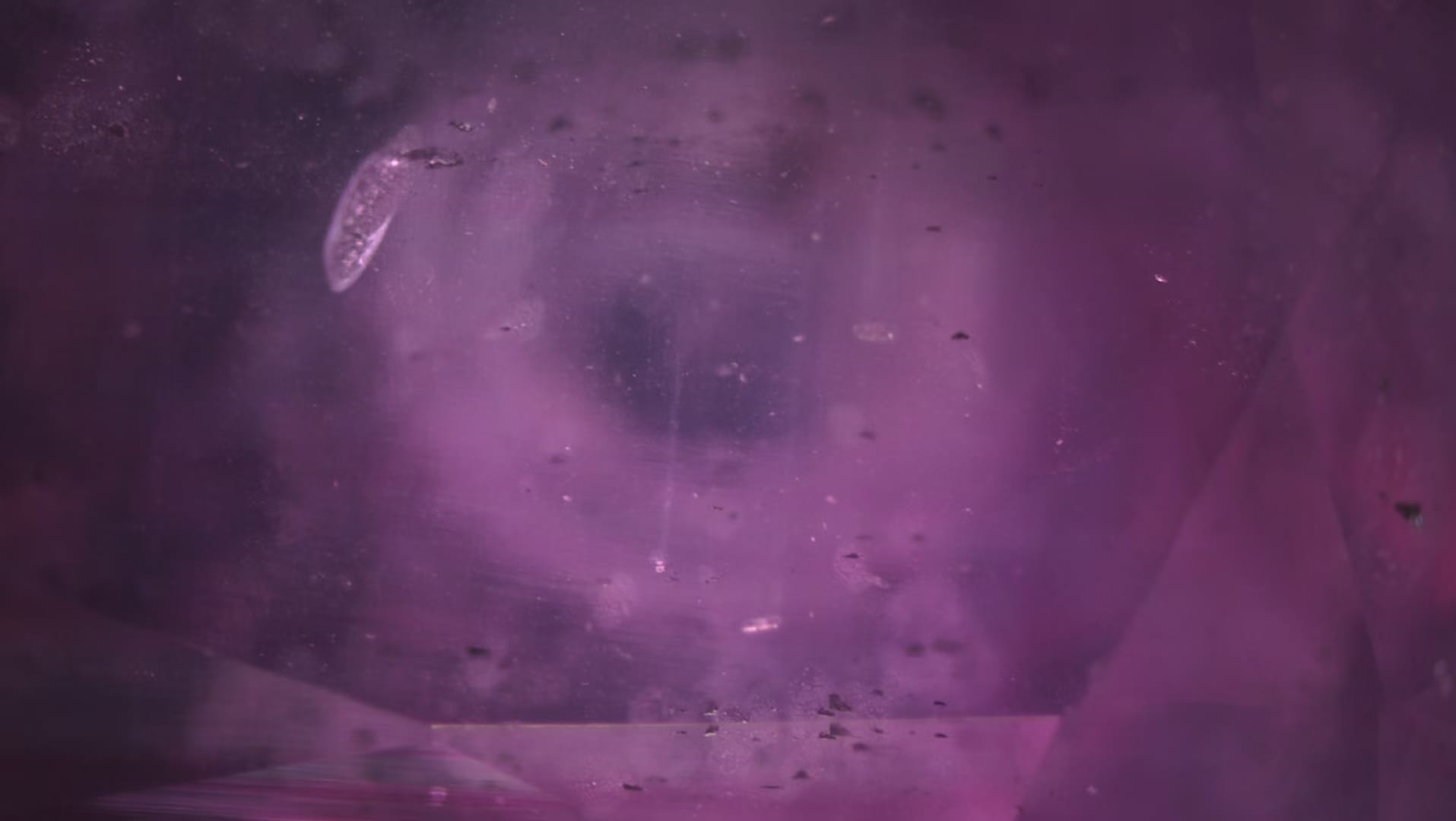 Kashmir (Pakistan)  purple pink sapphire