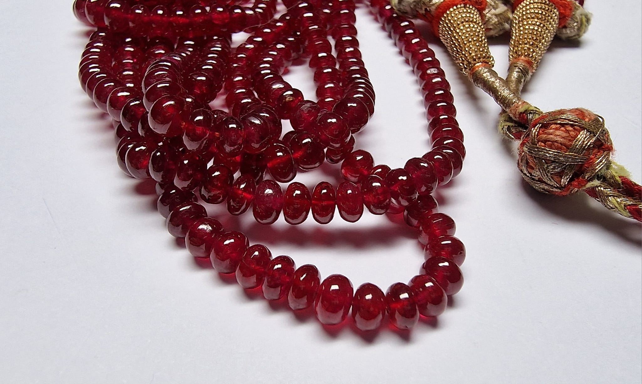 ALGT recently received strings of ruby beads purchased by a client at the Hong Kong Jewellery Fair.